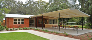 Terrassenüberdachung an Einfamilienhaus – PolenDeals.de